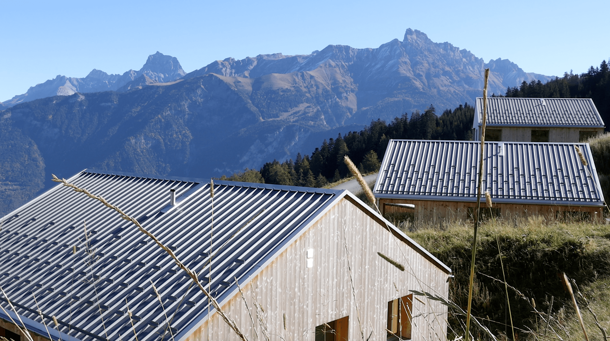 Swiss Cabins & Whitepod resorts à Monthey