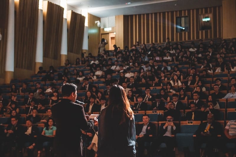 Conférence